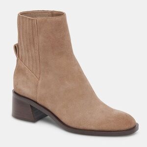 Dolce Vita Linny H2O Boots Size 6 New